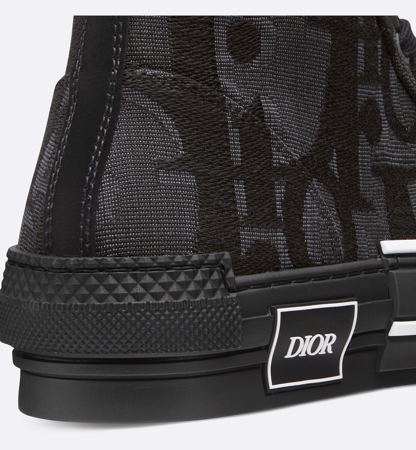 B23 High-Top Sneaker
Black Maxi Dior Oblique Jacquard